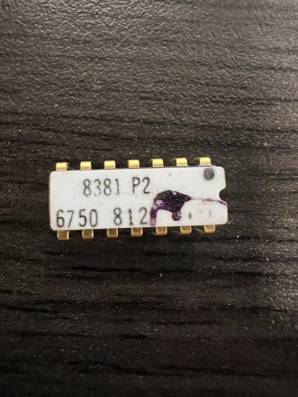 Vintage 1967 Ceramic DIP IC Side-Brazed Gold Core 14-Pin Military Spec Chip 6750